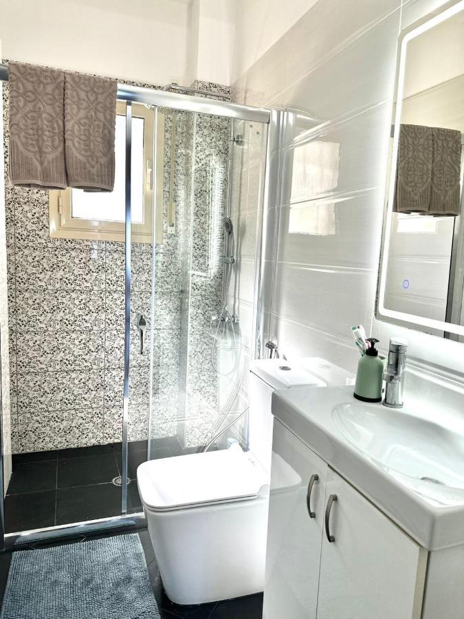 Sunny Hill Apartment Vlore Bagian luar foto